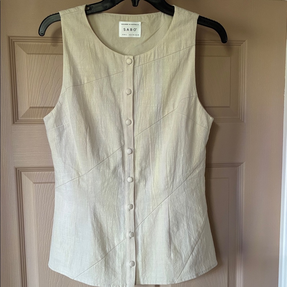 Sabo Linen-Like Cream Button-Front Tank